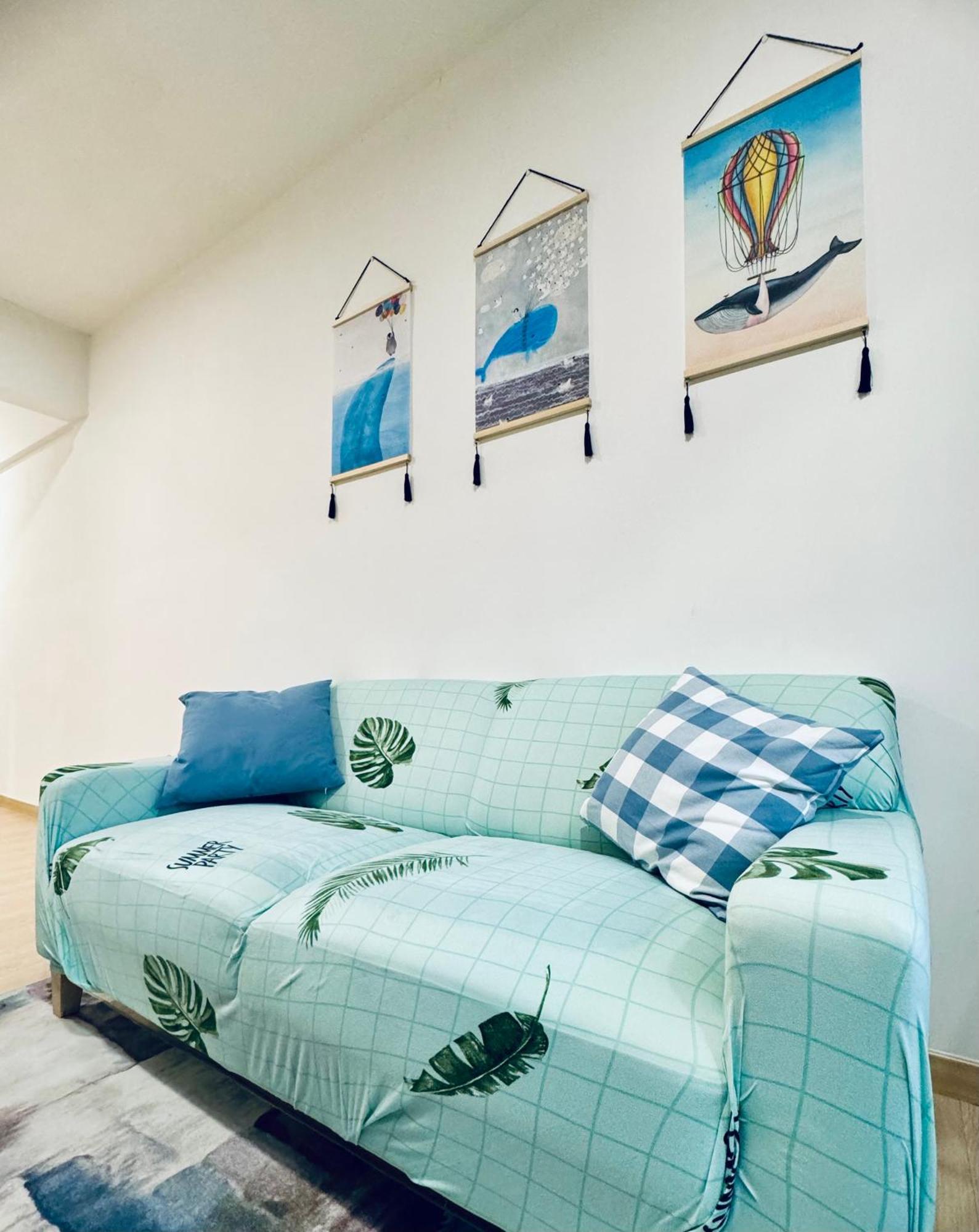 Netflix-seaview-sunsetview-puteribeach-mutiara Melaka Apartment *